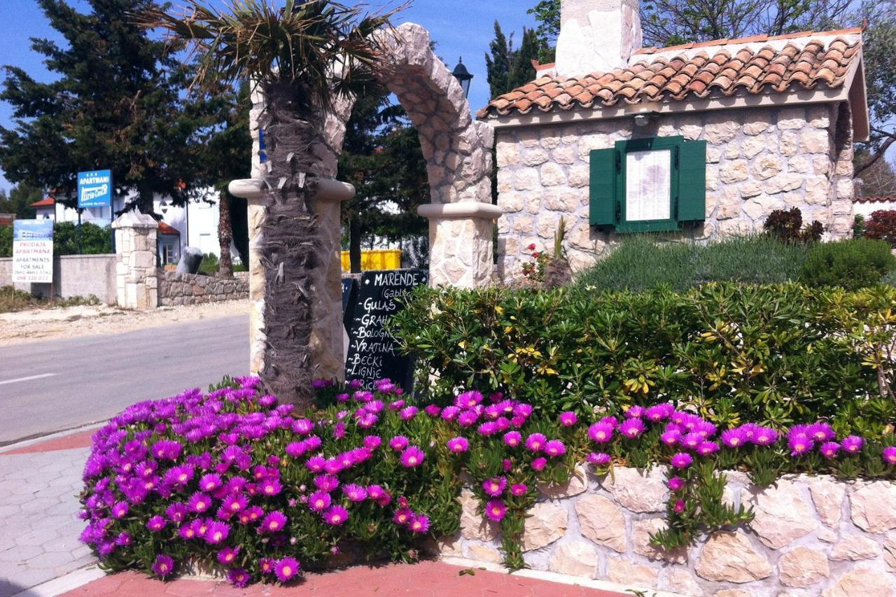 Apartments With A Parking Space Vrsi - Mulo, Zadar - 3276 Экстерьер фото