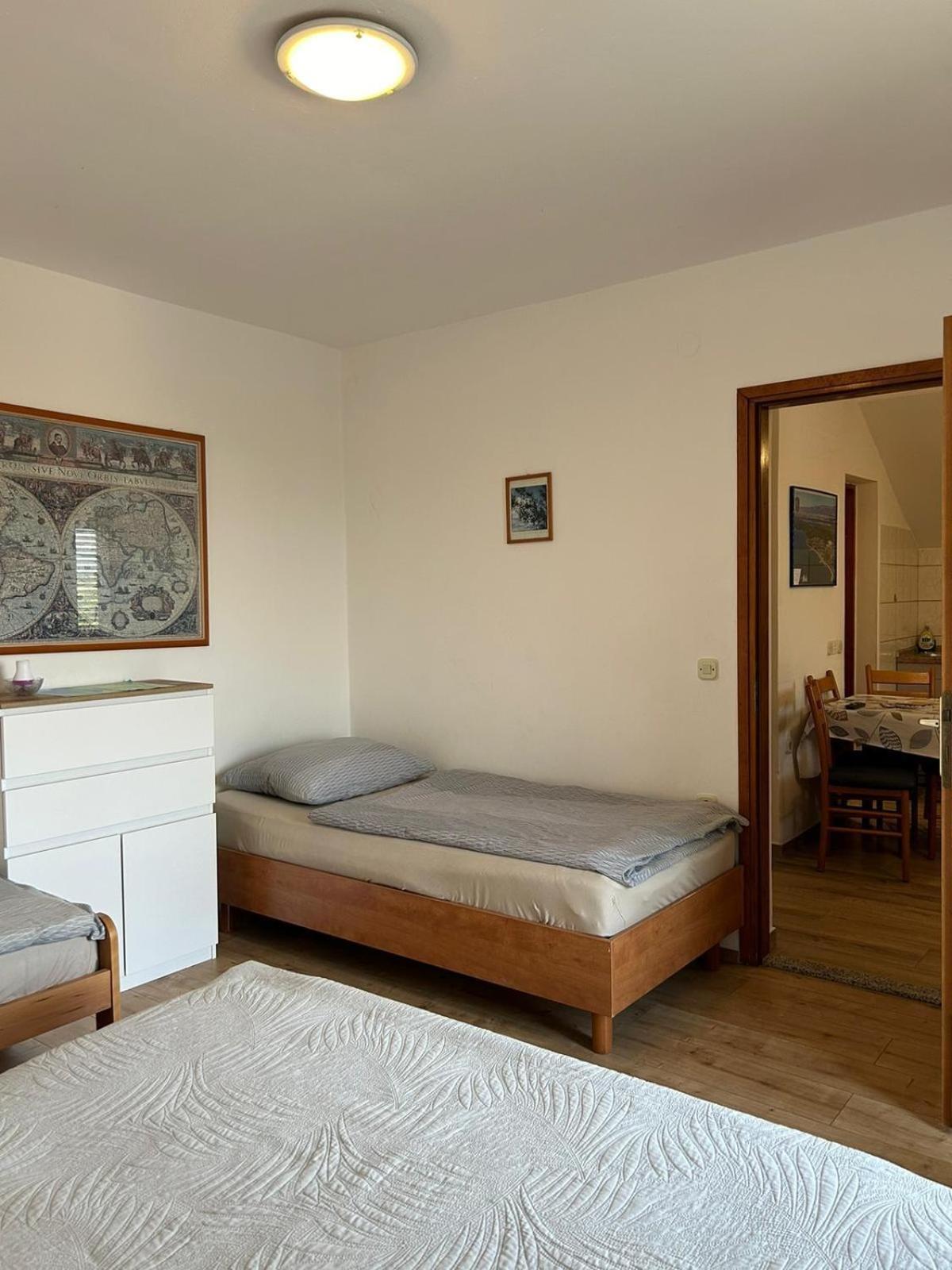 Apartments With A Parking Space Vrsi - Mulo, Zadar - 3276 Номер фото